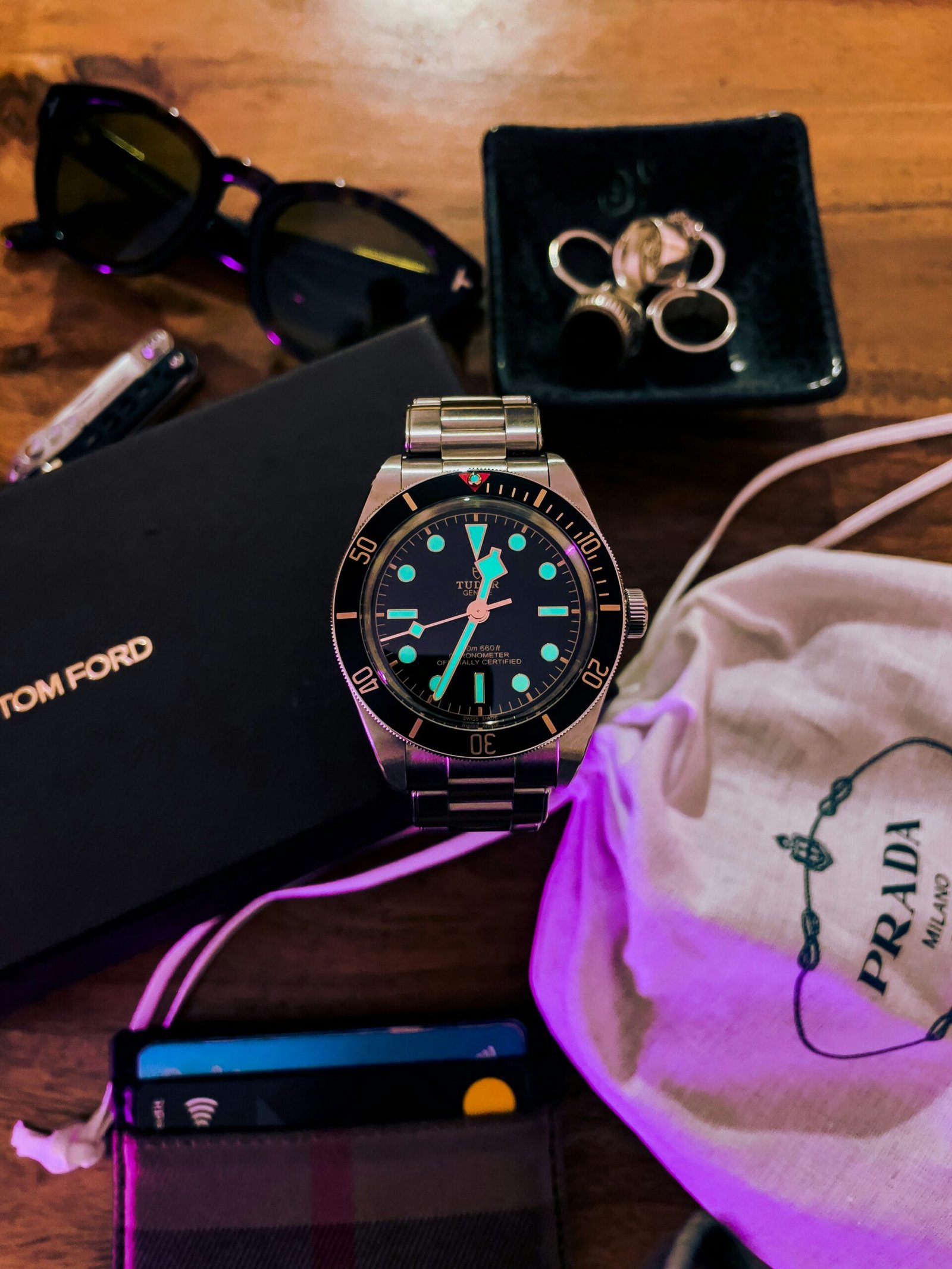 horology-hands-1ZHw4bwCAys-unsplash